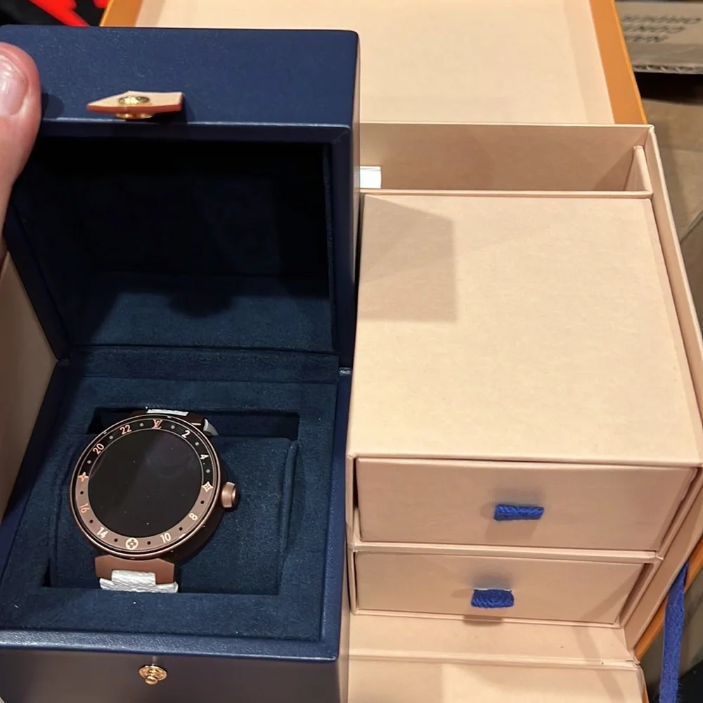 Android Louie watch - Picture 2 of 3